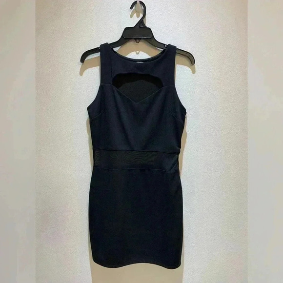 JustFab Kennedy Cut Out Mini Dress Casual Black Size L - Picture 3 of 10